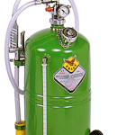 RM33024 24L AIR OPERATED OIL DISPENSER